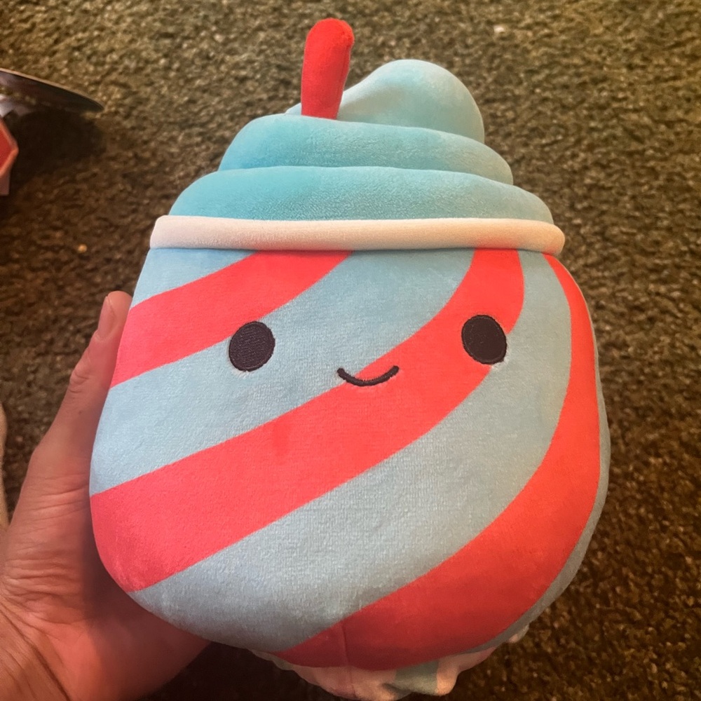 Squishmallow - Picture 3 of 5